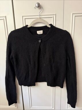 Aritzia Wilfred 100% Cashmere Black Cardigan